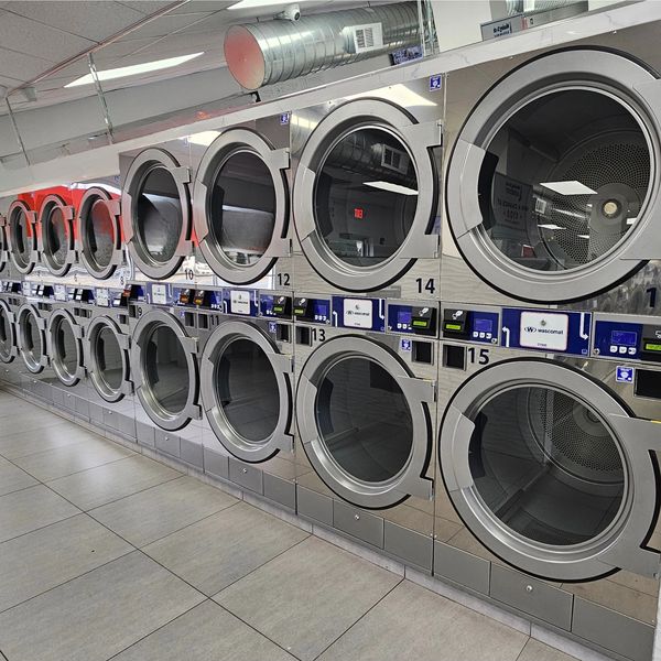Convenient Laundry Drop Off Service at Tiny Bubbles Laundry